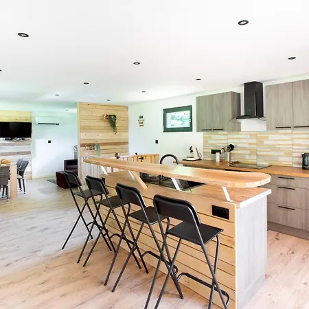 Dağ evi 'la Foret Enchantee', Nature, Calme Et Jacuzzi Au Coeur De La Vallee *